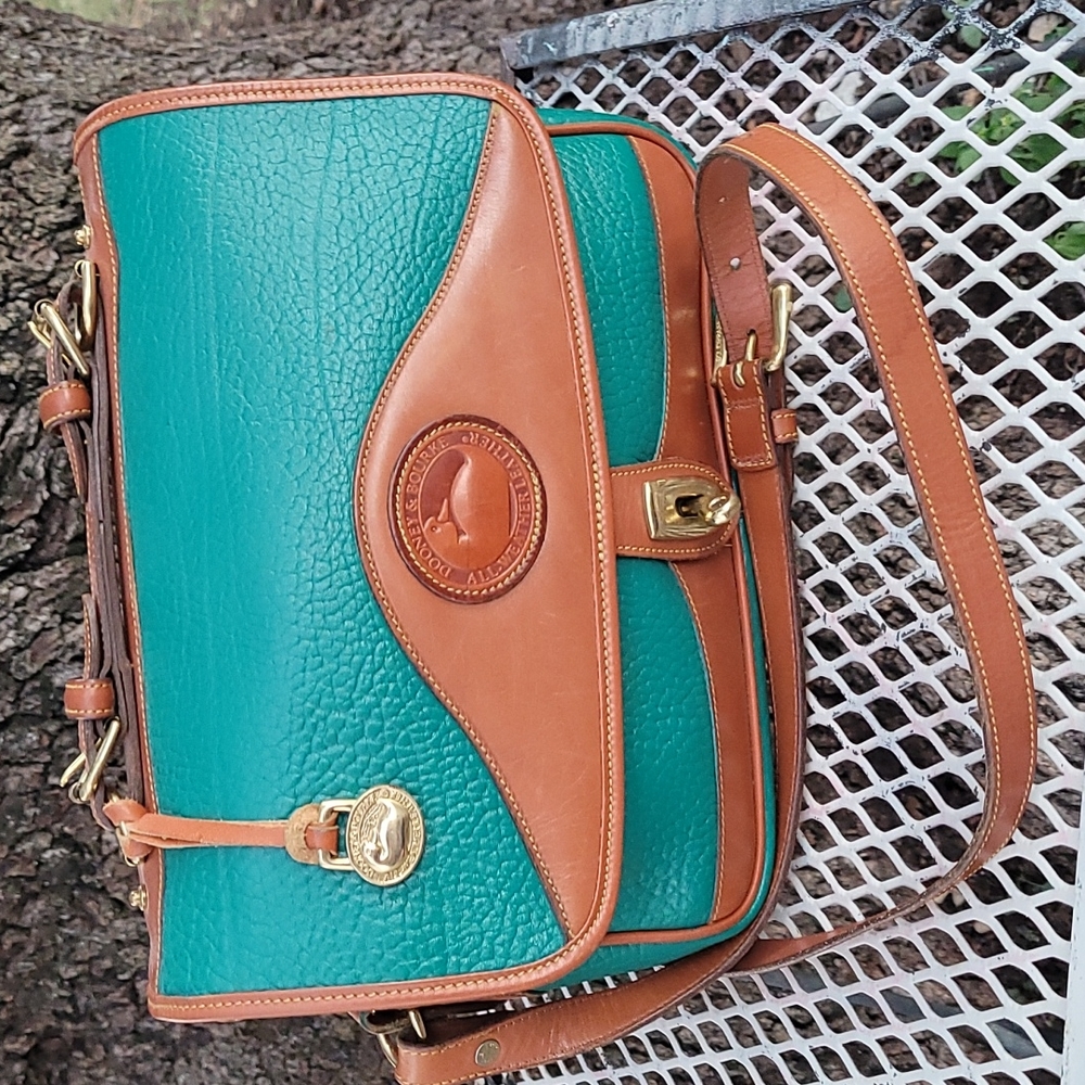 Vintage Dooney & Bourke AWL Jade Carrier Bag